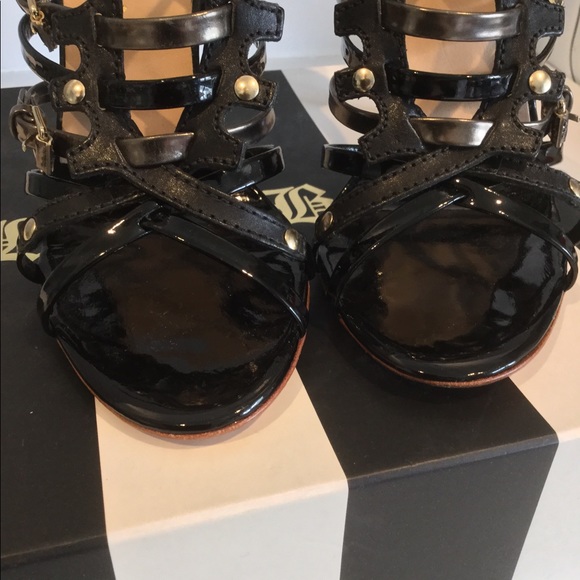 L. A. M. B. Ladonna Sandals Size 7 1/2 Black NIB - Picture 7 of 12